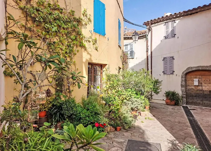 Le Grand Pin By Interhome Casa de Férias